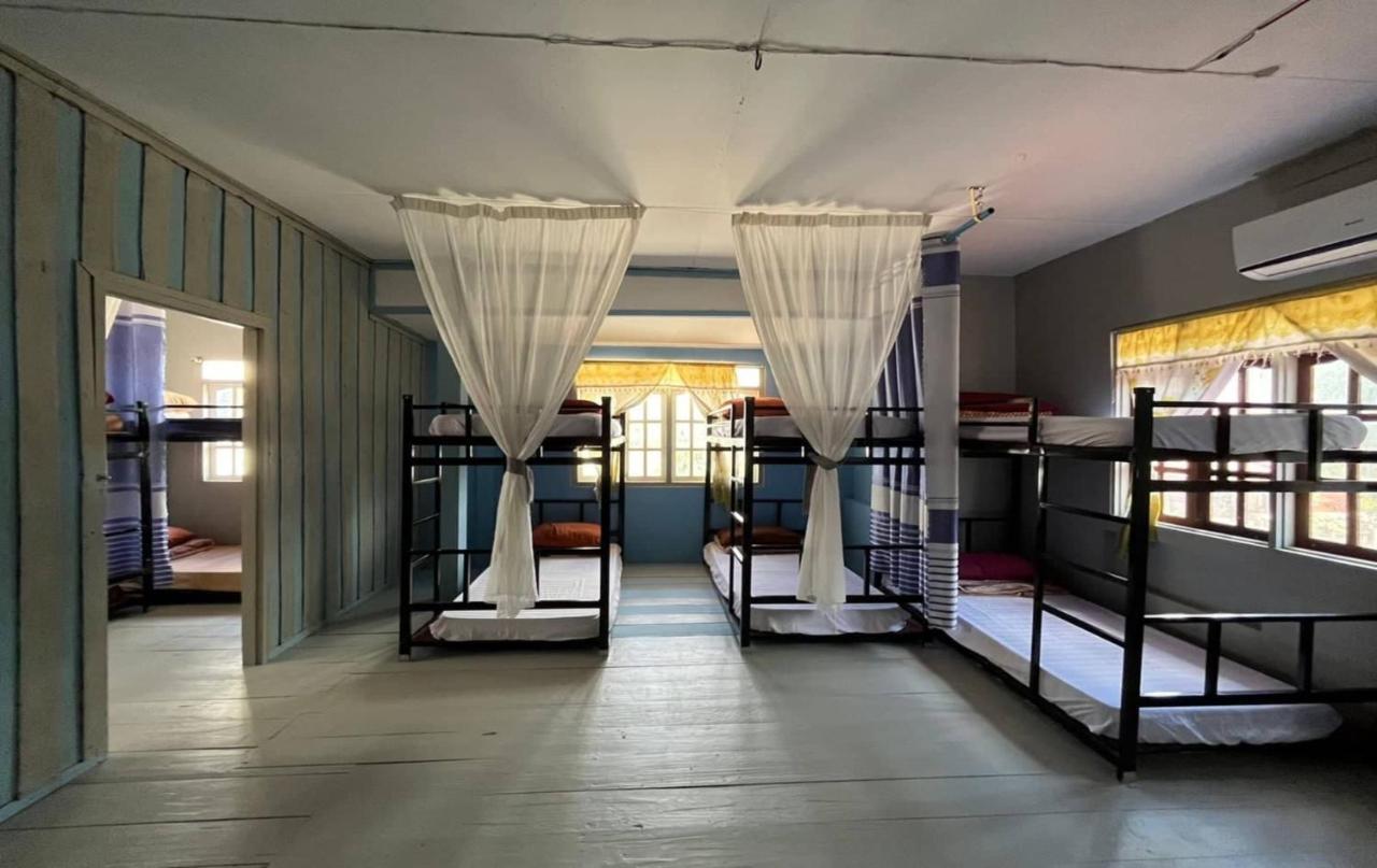 Vang Vieng Queen'S- Mountain View Hotel المظهر الخارجي الصورة