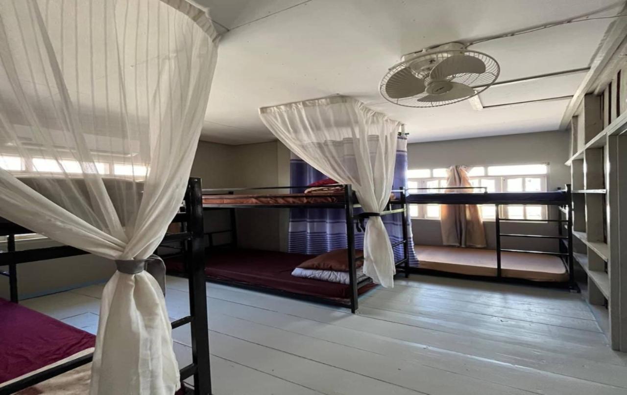 Vang Vieng Queen'S- Mountain View Hotel المظهر الخارجي الصورة