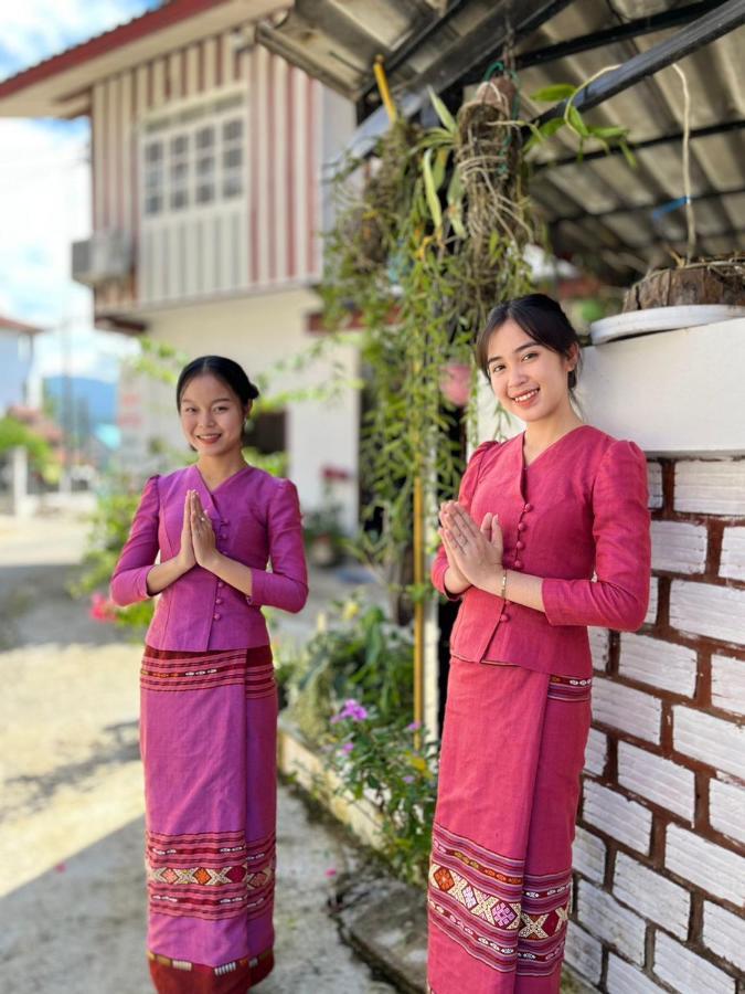 Vang Vieng Queen'S- Mountain View Hotel المظهر الخارجي الصورة