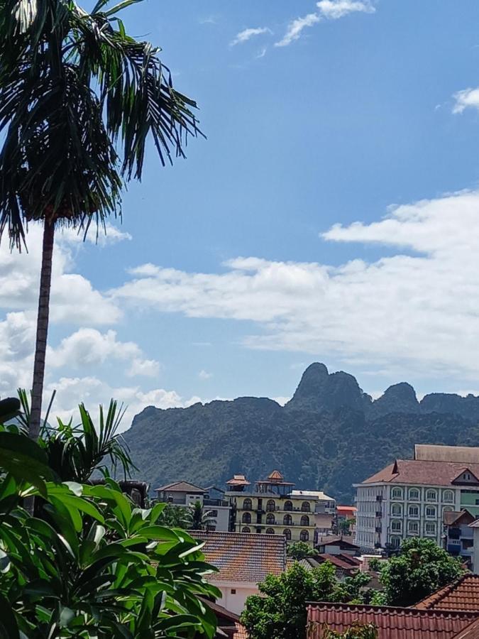 Vang Vieng Queen'S- Mountain View Hotel المظهر الخارجي الصورة