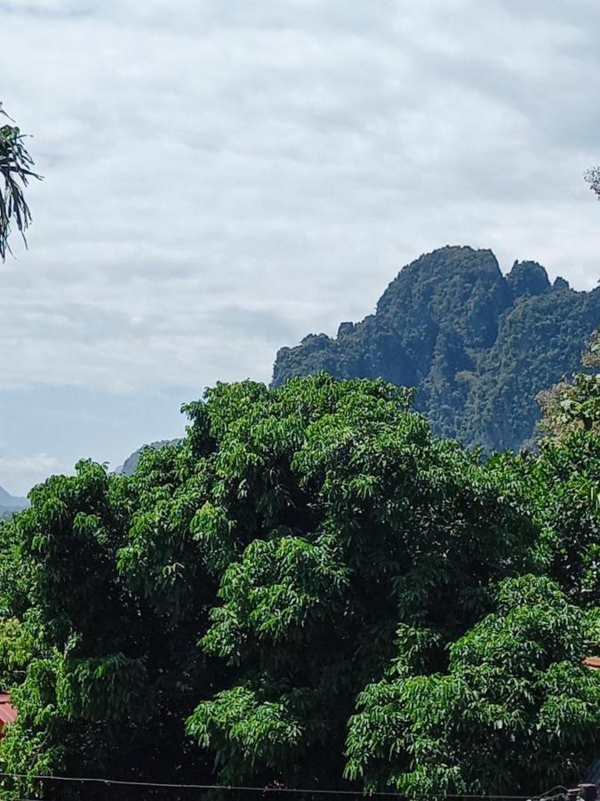 Vang Vieng Queen'S- Mountain View Hotel المظهر الخارجي الصورة