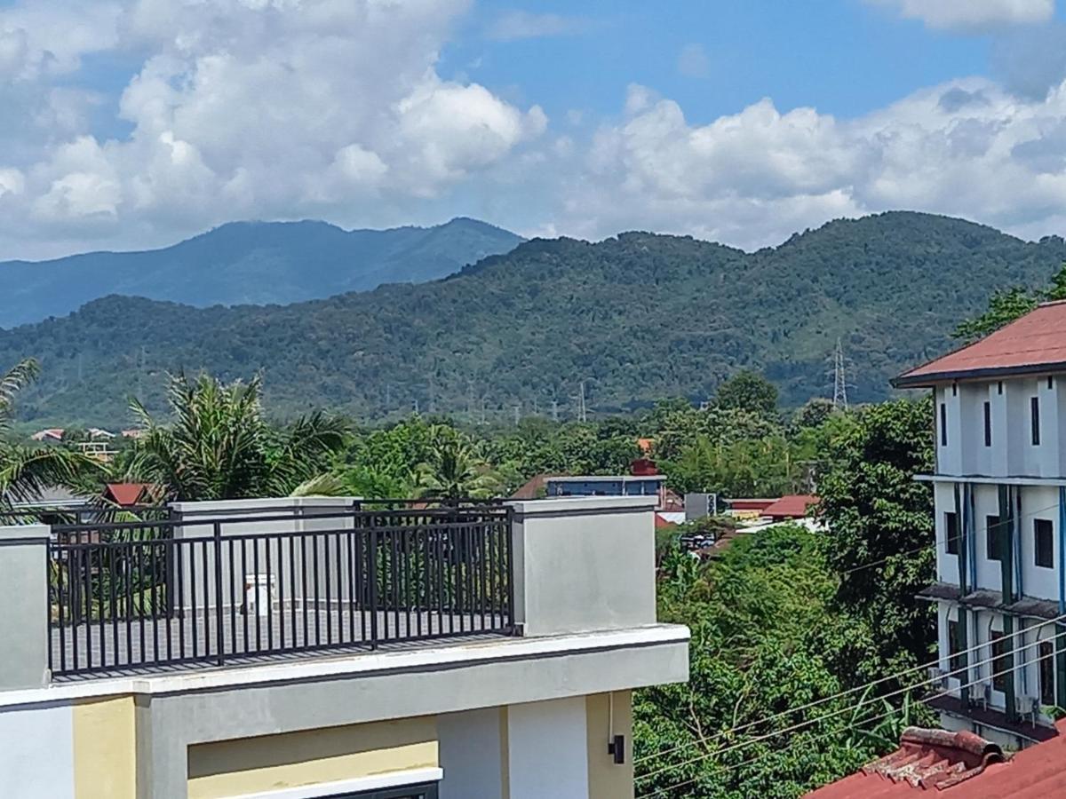 Vang Vieng Queen'S- Mountain View Hotel المظهر الخارجي الصورة