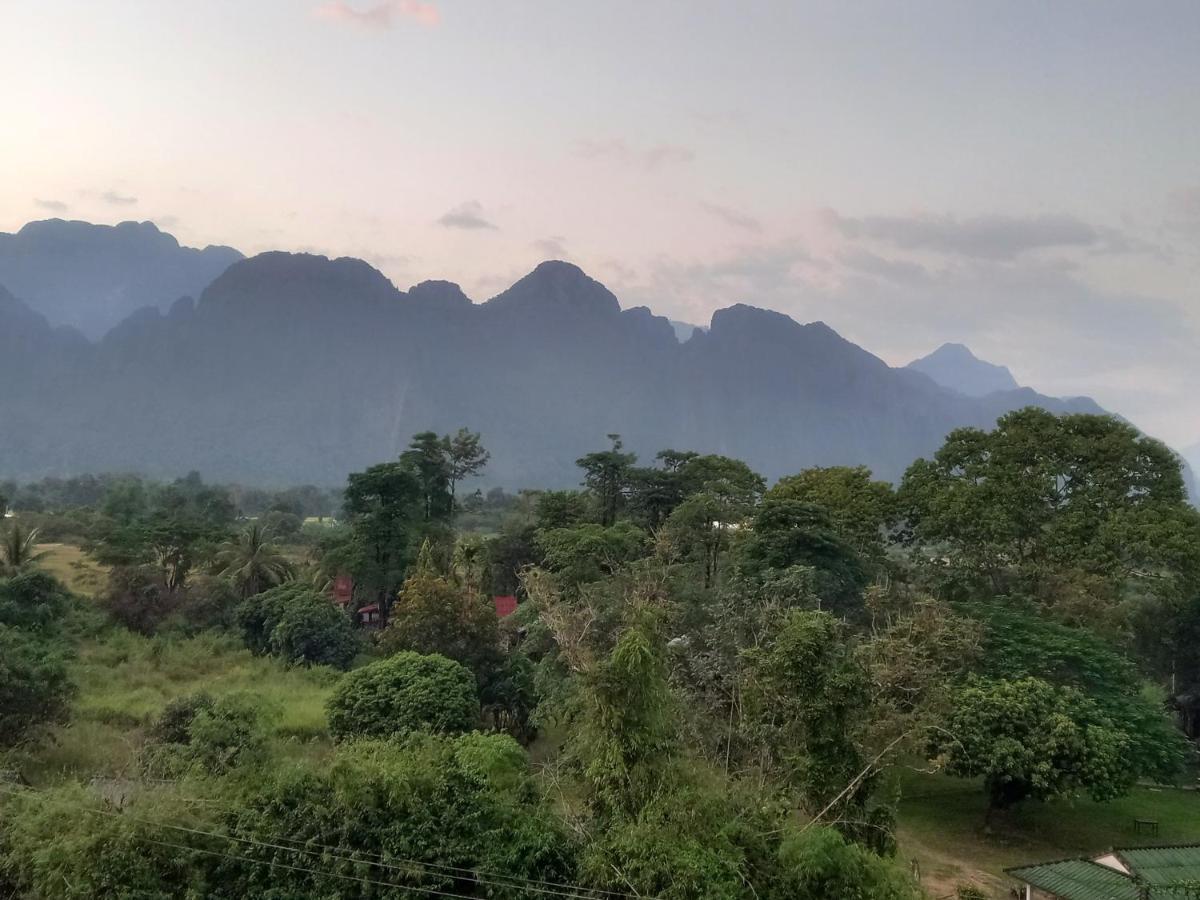Vang Vieng Queen'S- Mountain View Hotel المظهر الخارجي الصورة