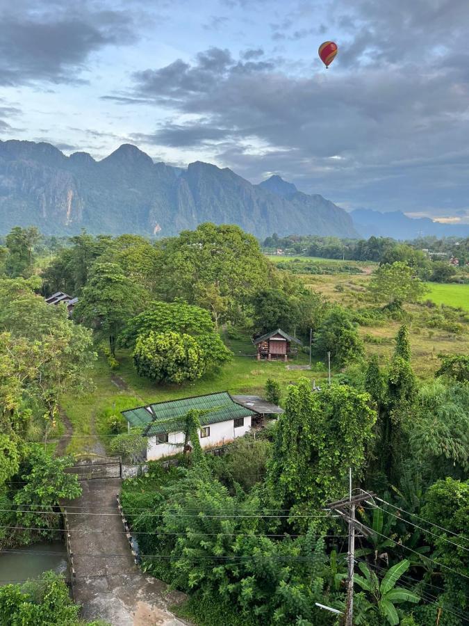 Vang Vieng Queen'S- Mountain View Hotel المظهر الخارجي الصورة