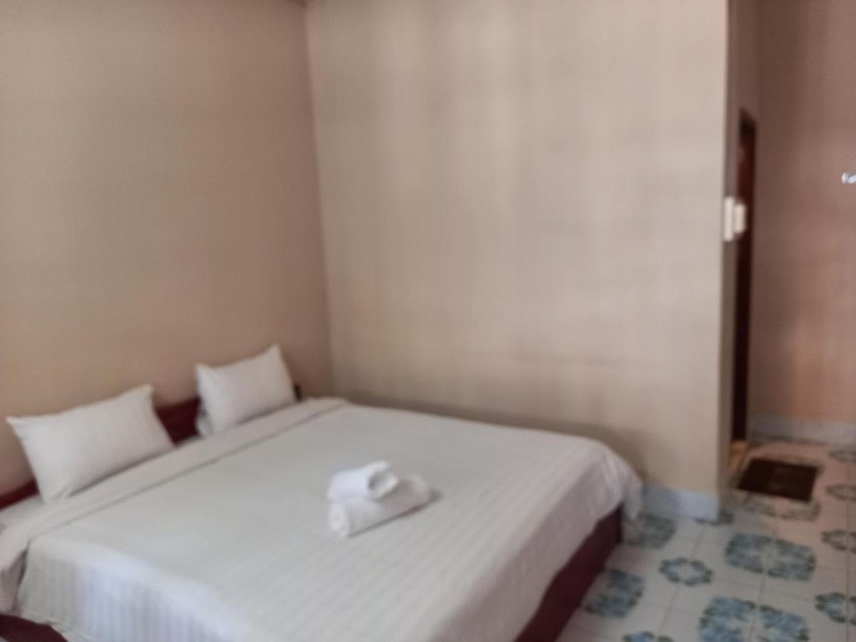 Vang Vieng Queen'S- Mountain View Hotel المظهر الخارجي الصورة